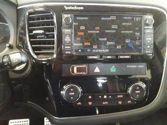 Mitsubishi Outlander Outlander (GF/GG), SUV, 2012 / 2022 2.0 16V PHEV 4x4 picture 34