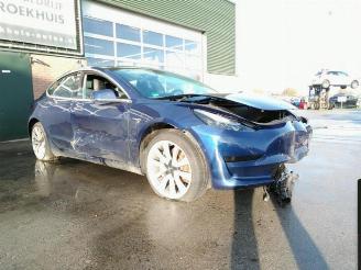 Tesla Model 3 Model 3, Sedan, 2017 Long Range AWD 75 kWh picture 8