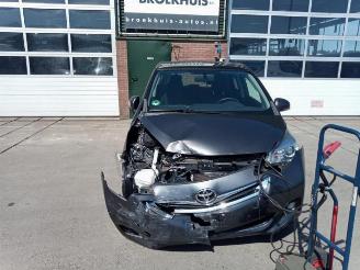 Toyota Verso S Verso S, MPV, 2010 / 2016 1.33 16V Dual VVT-I picture 7