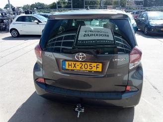 Toyota Verso S Verso S, MPV, 2010 / 2016 1.33 16V Dual VVT-I picture 5