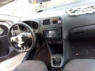 Volkswagen Polo Polo V (6R), Hatchback, 2009 / 2017 1.0 12V BlueMotion Technology picture 11