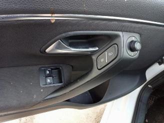 Volkswagen Polo Polo V (6R), Hatchback, 2009 / 2017 1.0 12V BlueMotion Technology picture 7