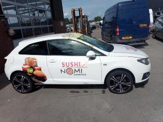 Seat Ibiza Ibiza IV SC (6J1), Hatchback 3-drs, 2008 / 2016 1.4 16V picture 2