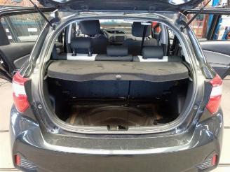 Toyota Yaris Yaris III (P13), Hatchback, 2010 / 2020 1.5 16V Hybrid picture 21
