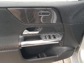 Mercedes B-klasse 180 Business Solution AMG picture 32
