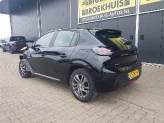Peugeot 208 1.2 PureTech Active Pack picture 8