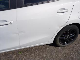 Mazda 2 1.5 SkyActiv-G 90 picture 7