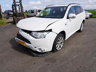 Mitsubishi Outlander 2.0 16V PHEV 4x4 picture 15