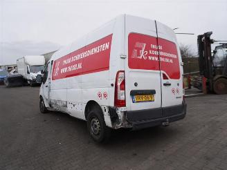 Renault Master 2.3 dCi picture 2