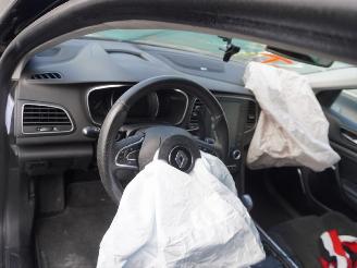 Renault Mégane 1.6 GT Energy TCe 205 EDC picture 5