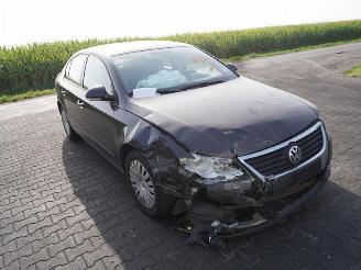 Volkswagen Passat 2.0 TDi picture 4