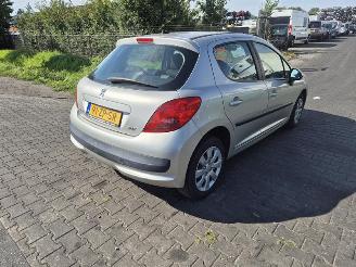 Vrakbiler auto Peugeot 207/207+ 1.4 16V Vti (EP3(8FS)) 2008/4