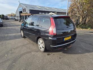 Citroën C4-picasso 2.0 16v picture 2