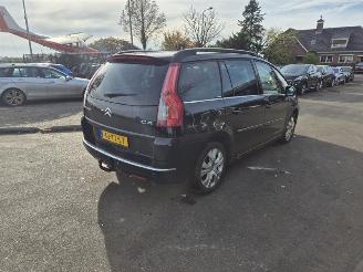 Vrakbiler auto Citroën C4-picasso 2.0 16v 2007/1