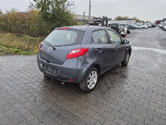 Salvage car Mazda 2 1.5 2011/8