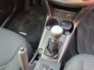 Toyota Rav-4 2.0 picture 13
