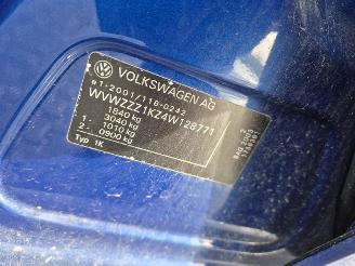 Volkswagen Golf 1.6 FSi picture 8