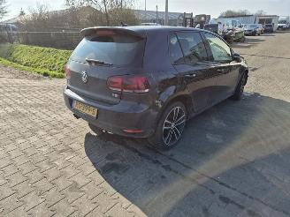 Vrakbiler auto Volkswagen Golf 1.4 TSi 2017/11