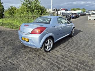 Purkuautot passenger cars Opel Tigra 1.3  CDTi 2006/4