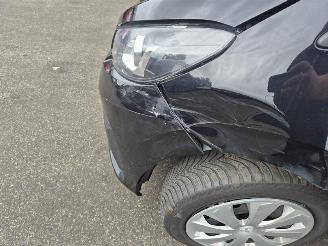 Peugeot 108 1.0 12v VVT picture 6
