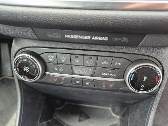 Ford Fiesta 1.0 EcoBoost picture 13