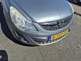 Opel Corsa 1.2 picture 6