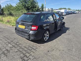 Auto da rottamare Skoda Fabia Combi 1.2 TSi 2015/5