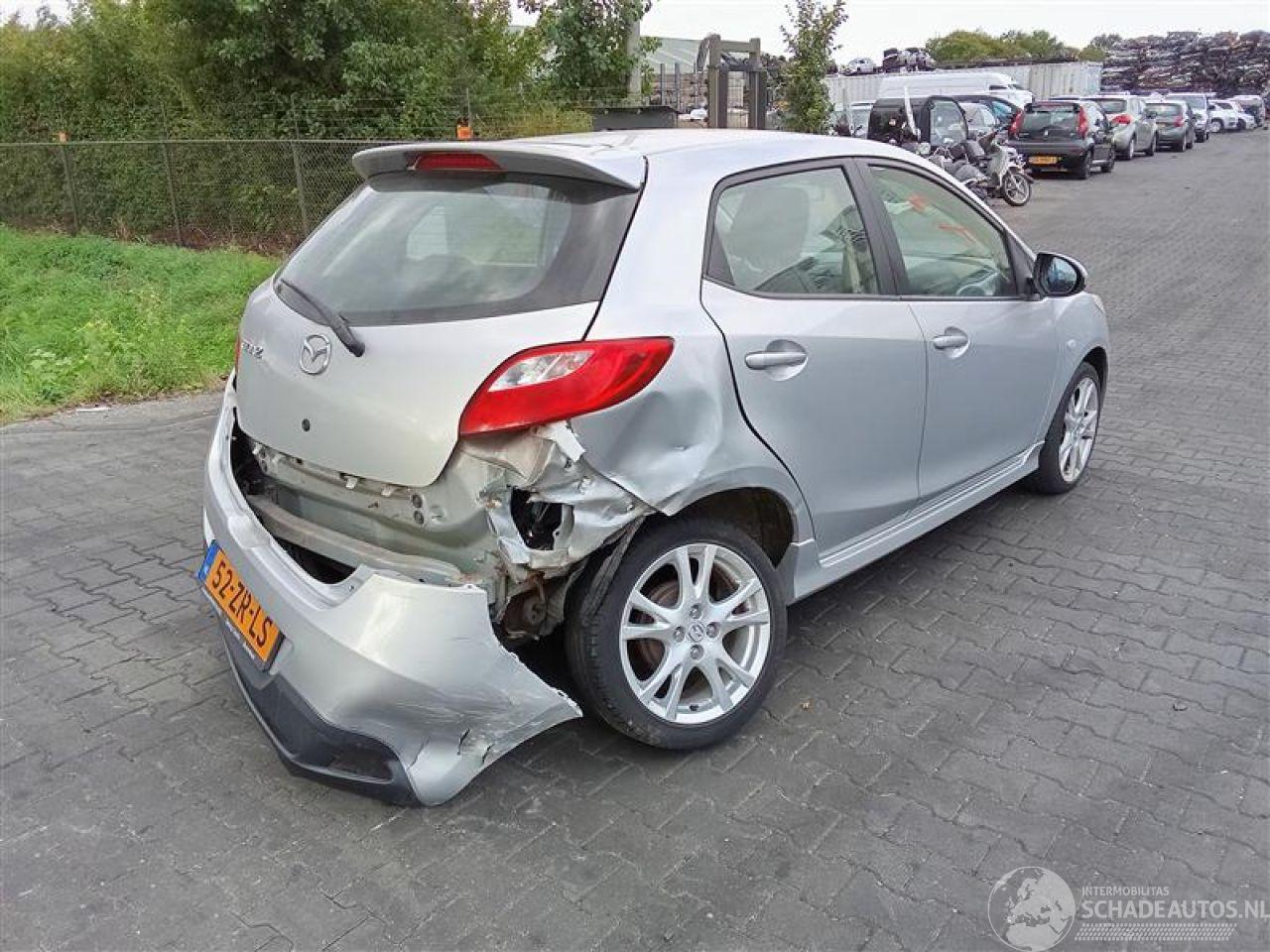 Mazda 2 1.5 16v