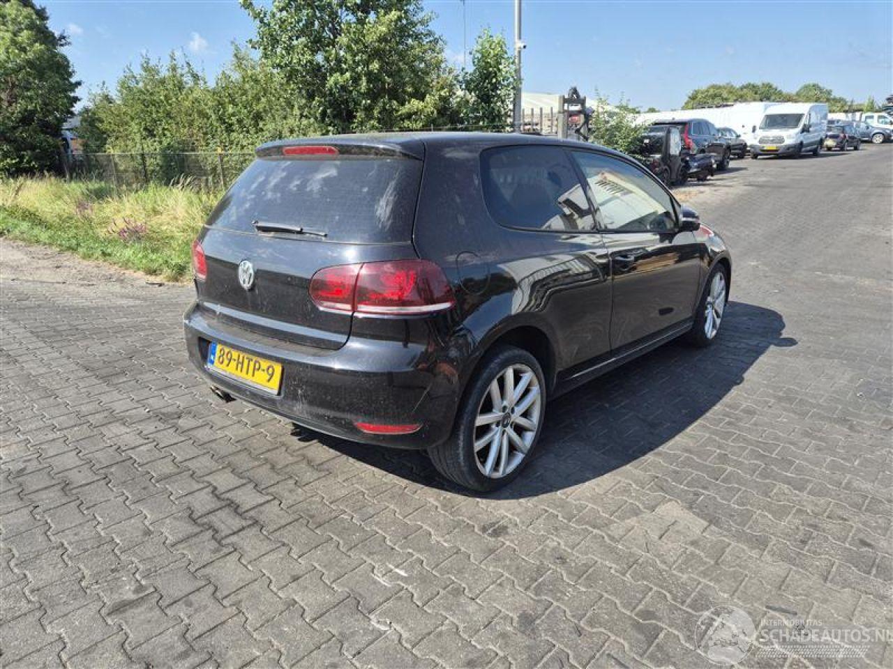 Volkswagen Golf 1.4 tsI
