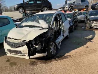 Dezmembrări autoturisme Honda Jazz Jazz (GE6/GE8/GG/GP), Hatchback, 2008 / 2015 1.4 i-DSi 16V 2011/10