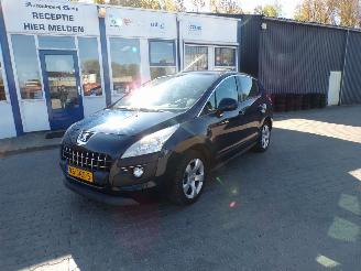  Peugeot 3008 1.6 VTi Premi Tre 2009/7
