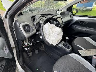 Toyota Aygo 1.0 picture 15