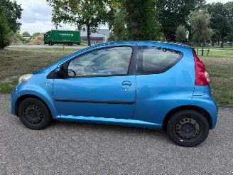 Peugeot 107 50 kW (68 PK)  998 cc. picture 2