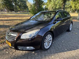 Damaged car Opel Insignia SPORTS TOURER SW 2012/1