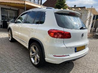 Volkswagen Tiguan 4Motion 1.4 TSi Sport&Style R-line Edition.pano/leer picture 8
