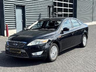 Vrakbiler auto Ford Mondeo 2.0 TDCi 115 16V Sedan 4Dr Diesel 1.998cc 85kW (116pk) FWD 2008/9
