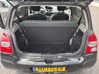 Renault Twingo 1.2 Hatchback 2Dr Benzine 1.149cc 43kW (58pk) FWD picture 9