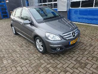 Schadeauto Mercedes B-klasse 160 BlueEFFICIENCY Business Class 2011/4