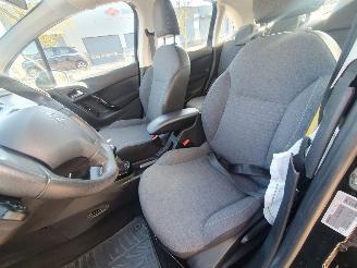 Citroën C3 1.0 PureTech Collection picture 16