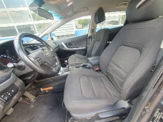 Kia Ceed 1.0 T-GDi Design Edition Sportwagon picture 17