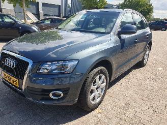 Vaurioauto  passenger cars Audi Q5 3.2 FSI quattro Pro Line 2010/11