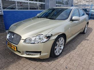 Coche accidentado Jaguar XF 3.0 V6 Premium Luxury automaat 2008/4