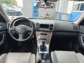 Subaru Legacy Touring Wagon 2.0i picture 15