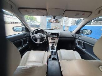 Subaru Legacy Touring Wagon 2.0i picture 14