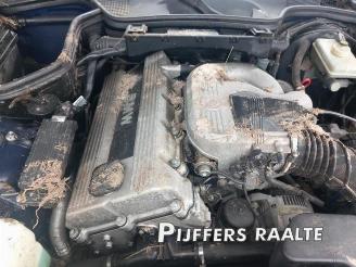 Vrakbiler auto BMW Z3 Z3 Roadster (E36/7), Cabrio, 1995 / 2003 1.9 16V 1998/5