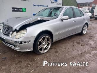 Mercedes E-klasse E (W211), Sedan, 2002 / 2008 3.2 E-320 V6 18V picture 2