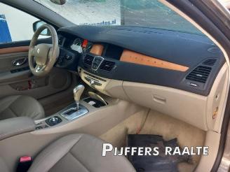 Renault Laguna Laguna III (BT), Hatchback 5-drs, 2007 / 2015 2.0 Turbo 16V picture 13