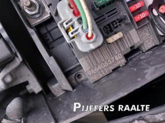 Peugeot 307 307 CC (3B), Cabrio, 2003 / 2009 2.0 16V picture 14