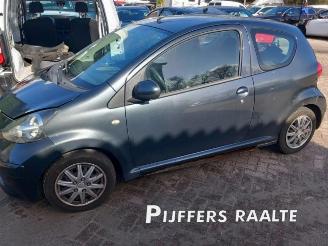 Sloopauto Toyota Aygo Aygo (B10), Hatchback, 2005 / 2014 1.0 12V VVT-i 2005/11