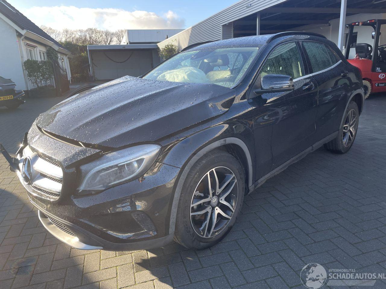 Mercedes GLA 200 Prestige AUTOMAAT PRACHTIG!!!